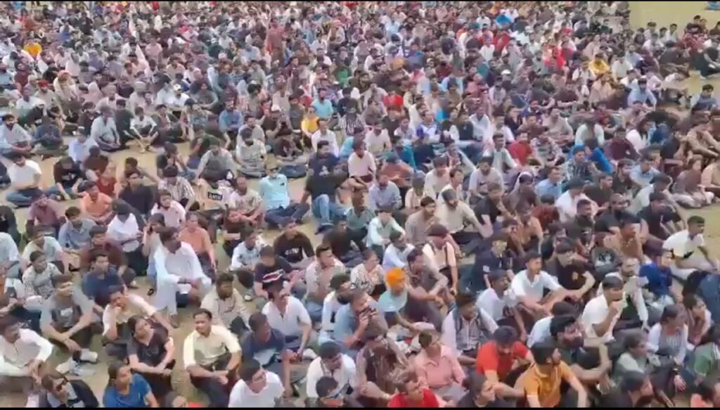 Volunteers respond to Chandigarh Civil Defence Training